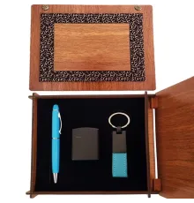Ahşap Kutulu Çakmak ve Mavi Kalem Anahtarlık Set