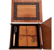 Ahşap Kutulu Taba Renk Deri Defter ve Kalem Set