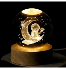 Ay Üzerinde Astronot Usb li Dekoratif Gece Lambası