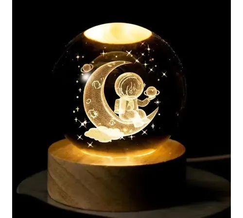 Ay Üzerinde Astronot Usb li Dekoratif Gece Lambası