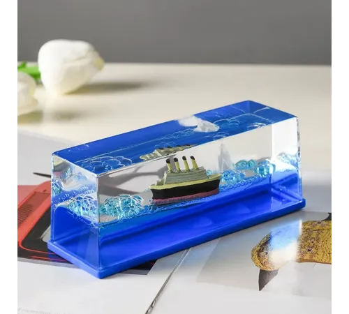 Batmayan Aşk Gemisi