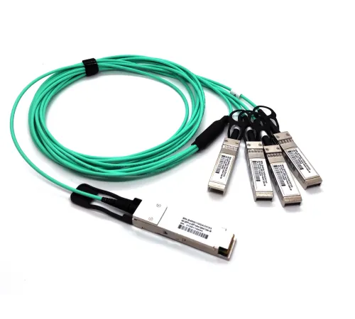 Beek 40G QSFP+ <-> 4x10G SFP+, Aktif Fiber Optik Kablo (AOC), 5 metre<br>
Beek 40G QSFP+ to 4x10G SFP+, AOC Cable, 5 meters