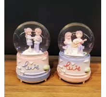 Büyük Boy Kar Küresi