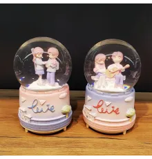 Büyük Boy Kar Küresi