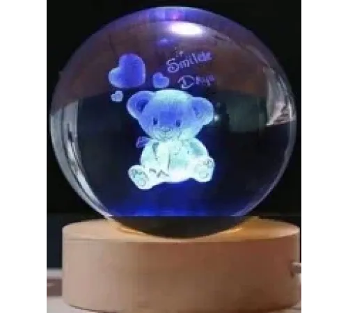 Dekoratif Ayıcık Tasarımlı Ahşap altlıklı Işıklı Cam Küre Büyük Boy Cam:8cm Ahşap:2cm