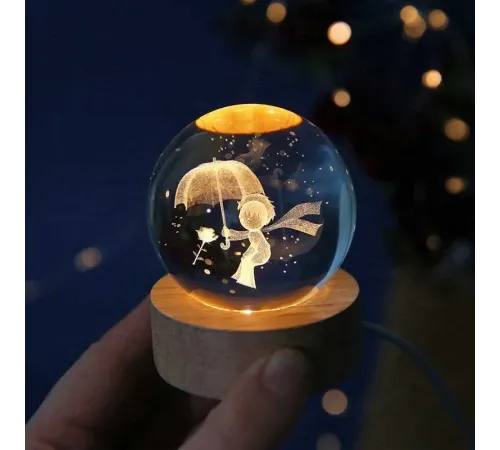 Dekoratif Küçük Prens Tasarımlı Ahşap Altlıklı Işıklı Cam Küre Cam:6cm Ahşap:2cm