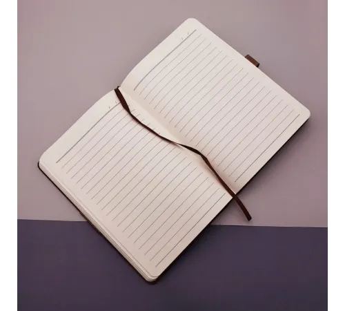 Deri Kapaklı Çizgili Not Defteri Yeşil