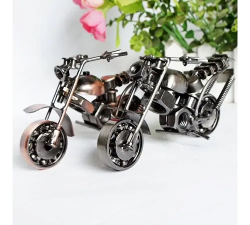 El Yapimi Dekoratif Metal Motor