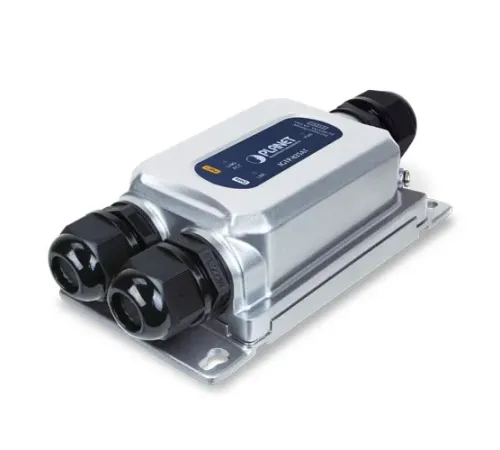 Endüstriyel Media Converter<br>
SFP <-> 10/100/1000BASE-T 802.3at PoE+<br>
IP67<br>
Industrial IP67 1000BASE-X SFP to 10/100/1000BASE-T 802.3at PoE+ Media Converter