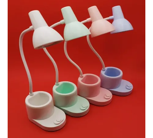 Kalemlikli Masa Lambası