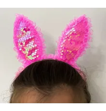 Kenarları Dantelli Fuşya Pullu Payetli Led Işıklı Tavşan Kulak Taç 23x19 cm