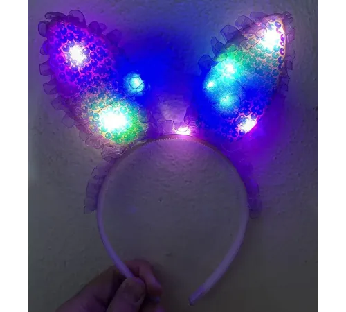 Kenarları Dantelli Fuşya Pullu Payetli Led Işıklı Tavşan Kulak Taç 23x19 cm