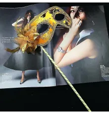 Lüks Taşlı Saplı Maskeli Balo Maskesi Altın Renk 35 cm