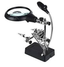 Masa Üstü Mandallı 2.5X90 Mm 7.5X34 Mm Mercekli Adaptörlu Işıklı Büyüteç