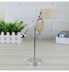 Newton Denge İp Cambazı