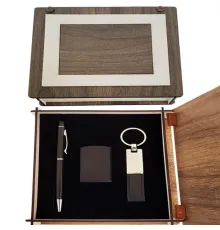 Özel Ahşap Kutulu Siyah Anahtarlık Kalem ve Çakmak Set