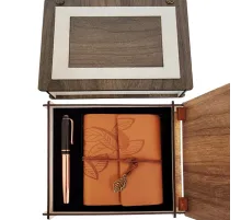 Özel Ahşap Kutulu Taba Deri Defter ve Bakır Roller Kalem Set