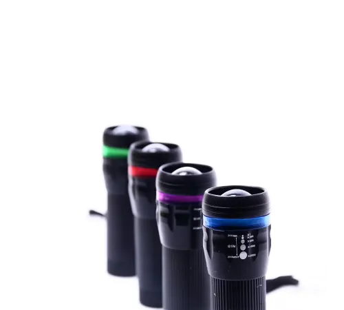 Şeritli Zoom Odaklı EL Feneri Bm-310