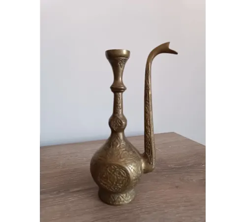 Tarihi Pirinç Vazo TdrTR