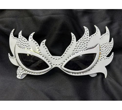 Taşlı Göz Kamaştıran Gecenin Yıldızı Beyaz Parti Alev Gözlük