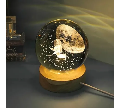 Uçan Astronot Işıklı Cam Küre Cap 6 Cm 56