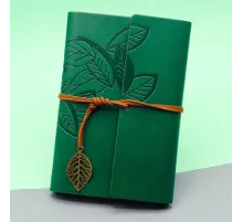 Yeşil Deri Kapaklı Yaprak Desenli Defter