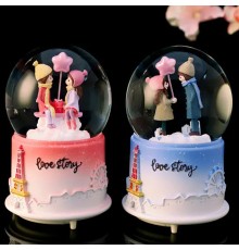 Orta Boy Kar Küresi Sevgili