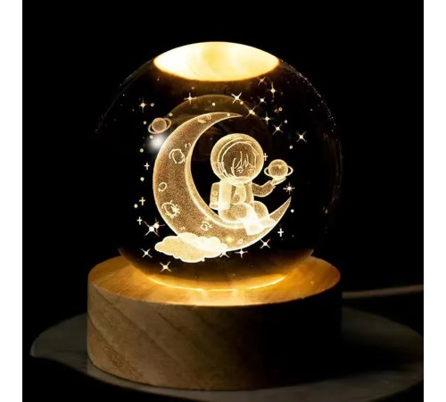 Ay Üzerinde Astronot Usb li Dekoratif Gece Lambası