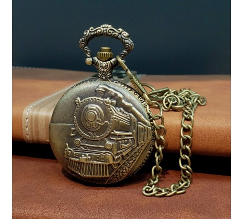 Antika Tren Tasarımlı Köstekli Cep Saati