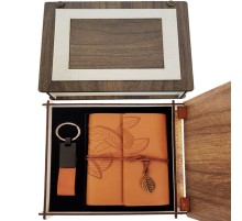 Özel Ahşap Kutulu Taba Deri Defter ve Anahtarlık Set