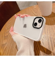 İPHONE 11 PRO MAX YANLARI RENKLİ SİLİKON PARLAK ARKA YÜZEYLİ TİGER HİBRİT KAPAK BEYAZ