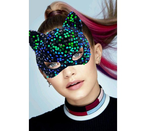 Siyah Kadife Kumaş Üzerine Mavi Yeşil Payetli Pullu Parti Maskesi 16x14 cm