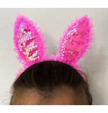 Kenarları Dantelli Fuşya Pullu Payetli Led Işıklı Tavşan Kulak Taç 23x19 cm