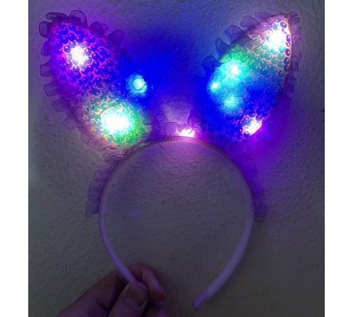 Kenarları Dantelli Fuşya Pullu Payetli Led Işıklı Tavşan Kulak Taç 23x19 cm