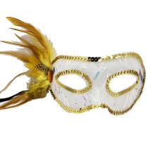 Altın Renk Yandan Tüylü Pul Payet İşlemeli Parti Maskesi 23x12 cm