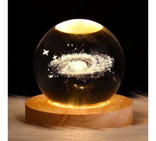 Dekoratif Samanyolu Tasarımlı Ahşap altlıklı Işıklı Cam Küre Cam:6cm Ahşap:2cm