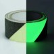 Fosforlu Kaydırmaz Bant 50mmx25mt Çapraz Yeşil Fosforlu Merdiven Bandı 50mm