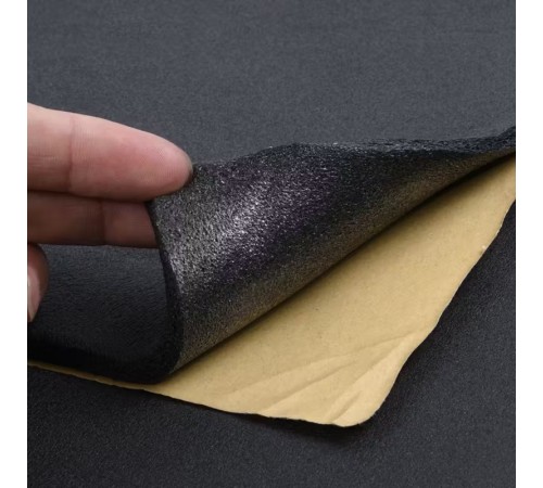 Araç Oto Kaput Ses Yalıtım Süngeri Yapışkanlı Alev Almaz 6mm Kalınlıkta 100cmx150cm